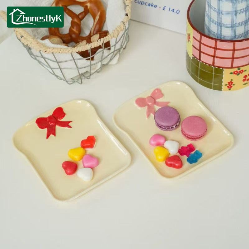 Kitchen Baking Dishes - Zarif Yay Şekilli Sos Seramik Tabaklar